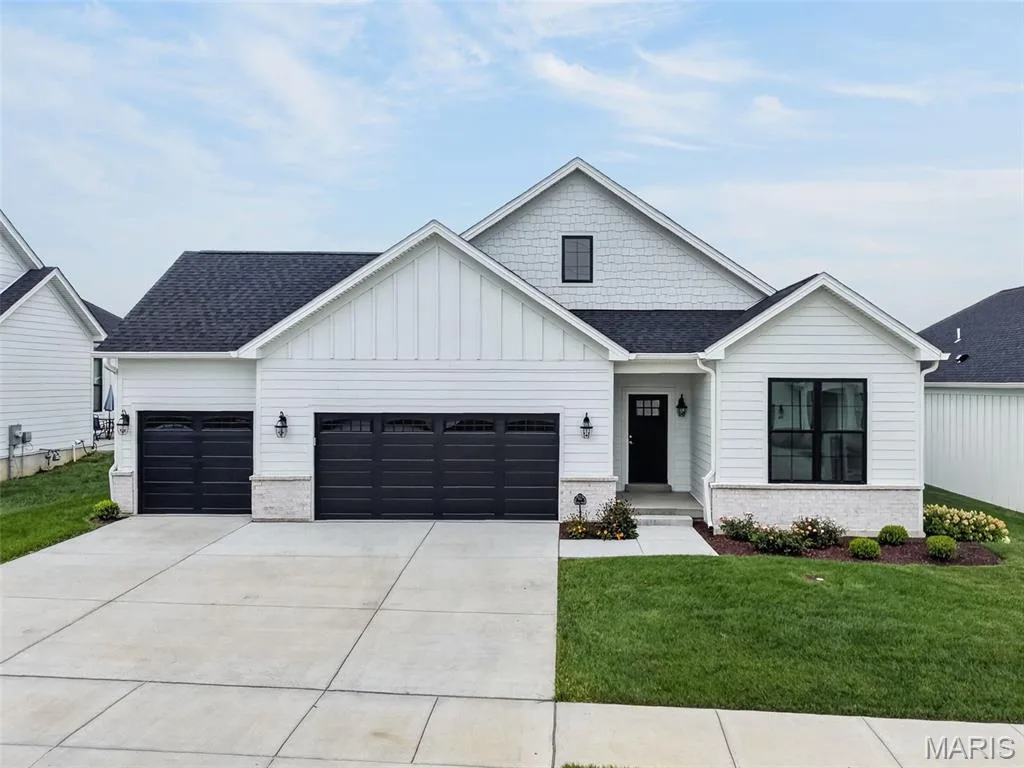 Final Opportunity for a THREE CAR GARAGE!  Brick, James Hardie, Shake Accent, Lawn Irrigation and More. — 149 Haven Ridge Court, Dardenne Prairie, MO 63368