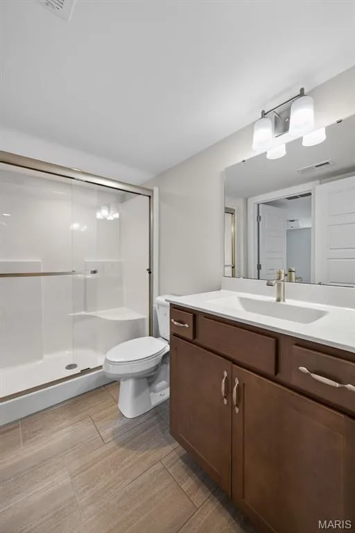 Full Bath in the Finished Lower Level — 149 Haven Ridge Court, Dardenne Prairie, MO 63368