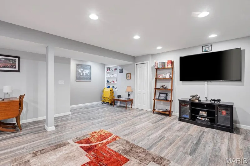 211 Discovery Village Circle, Wentzville, MO 63385 — listing photo 31 of 48