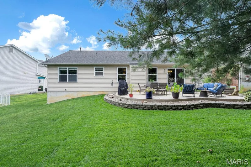 211 Discovery Village Circle, Wentzville, MO 63385 — listing photo 45 of 48