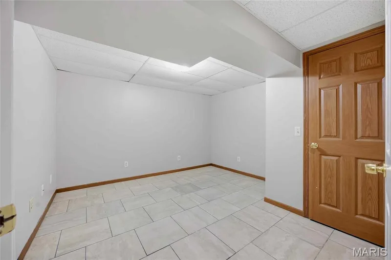 4241 Golden Wheat Drive, St Charles, MO 63304 — listing photo 16 of 25
