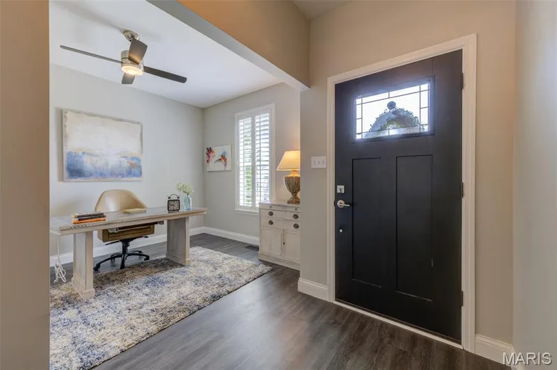 1039 Silo Bend Drive, Wentzville, MO 63385 — listing photo 2 of 43