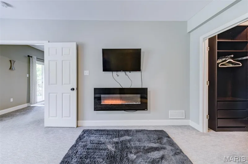 1039 Silo Bend Drive, Wentzville, MO 63385 — listing photo 24 of 43