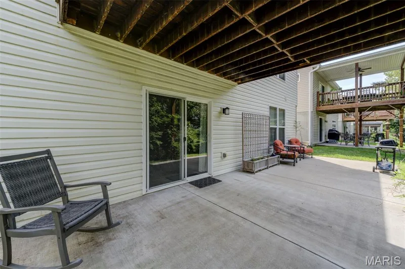 1039 Silo Bend Drive, Wentzville, MO 63385 — listing photo 32 of 43