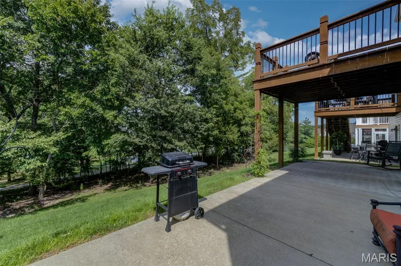 1039 Silo Bend Drive, Wentzville, MO 63385 — listing photo 34 of 43