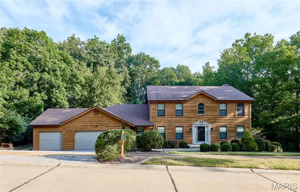 1921 Wolfcreek Pass Court, Wildwood, MO 63011 — listing photo 1 of 79