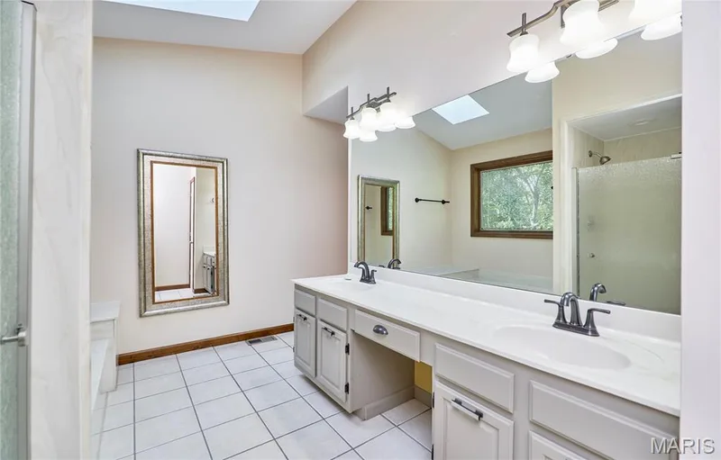 1921 Wolfcreek Pass Court, Wildwood, MO 63011 — listing photo 41 of 79