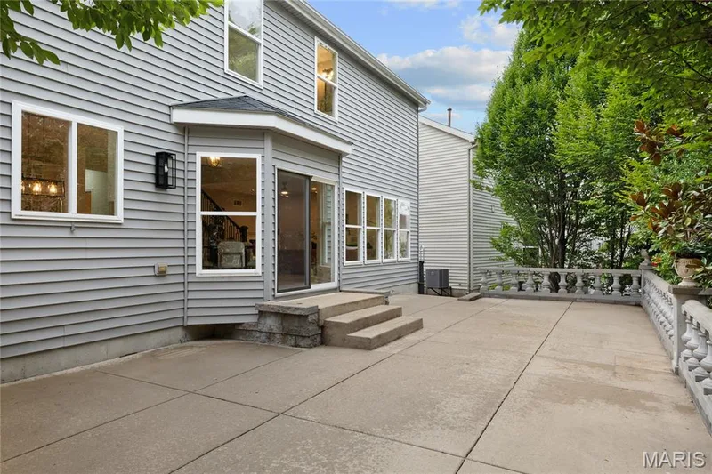 302 Greenshire Lane, Dardenne Prairie, MO 63368 — listing photo 35 of 38
