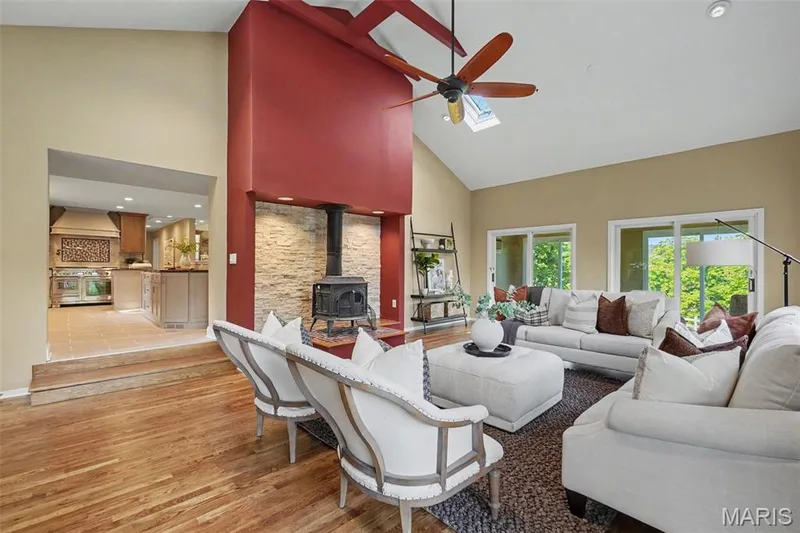 4945 Fox Bridge Road, Wildwood, MO 63069 — listing photo 3 of 77