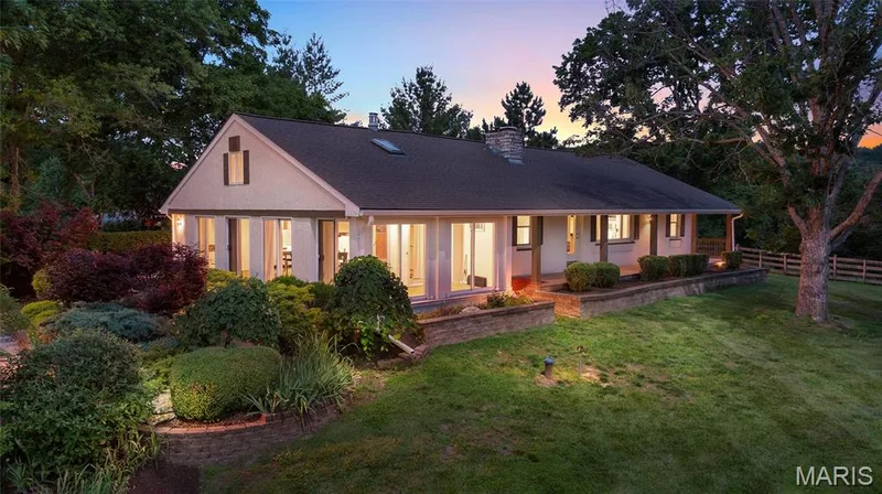 4945 Fox Bridge Road, Wildwood, MO 63069 — listing photo 6 of 77