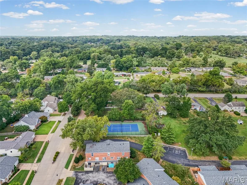 13419 Land O Woods Drive #1, Chesterfield, MO 63141 — listing photo 28 of 30
