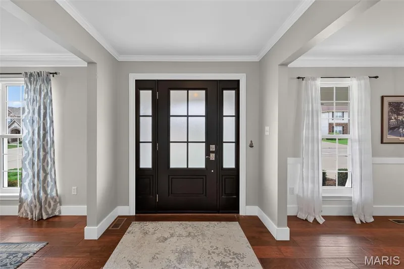 932 Bentley Park Circle, O'Fallon, MO 63368 — listing photo 4 of 89