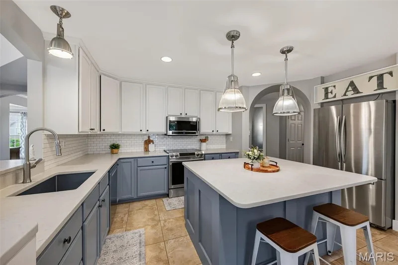 932 Bentley Park Circle, O'Fallon, MO 63368 — listing photo 20 of 89