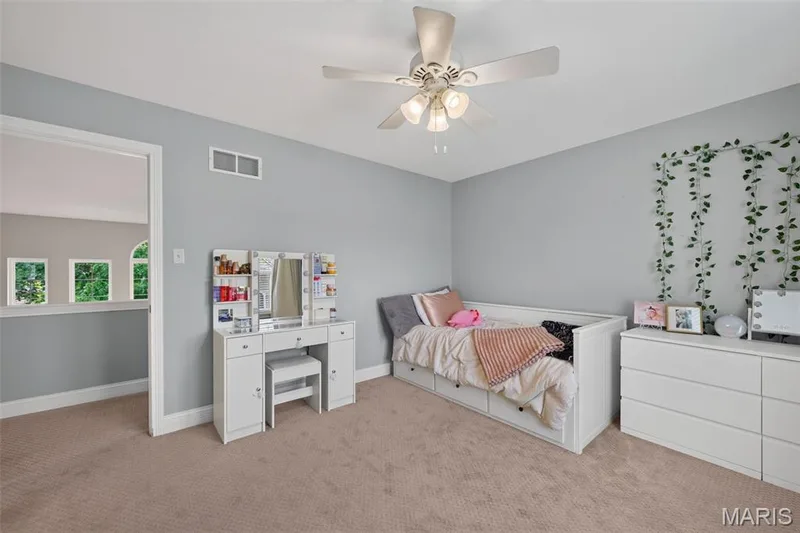 932 Bentley Park Circle, O'Fallon, MO 63368 — listing photo 41 of 89