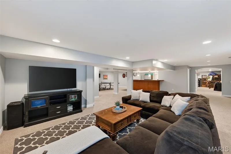 932 Bentley Park Circle, O'Fallon, MO 63368 — listing photo 46 of 89