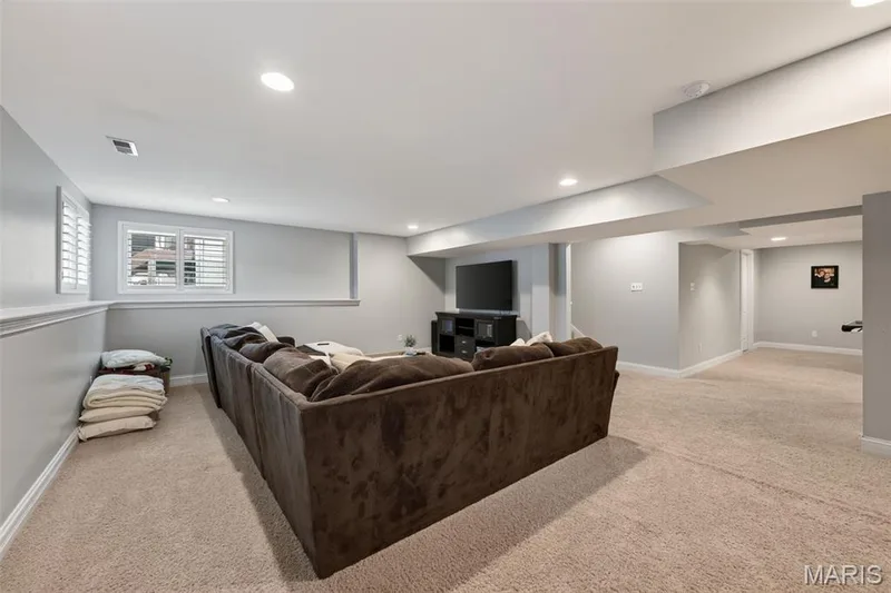 932 Bentley Park Circle, O'Fallon, MO 63368 — listing photo 47 of 89