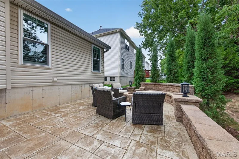 932 Bentley Park Circle, O'Fallon, MO 63368 — listing photo 65 of 89