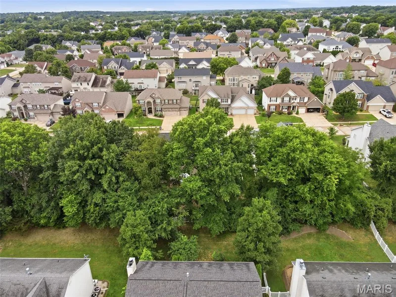 932 Bentley Park Circle, O'Fallon, MO 63368 — listing photo 78 of 89
