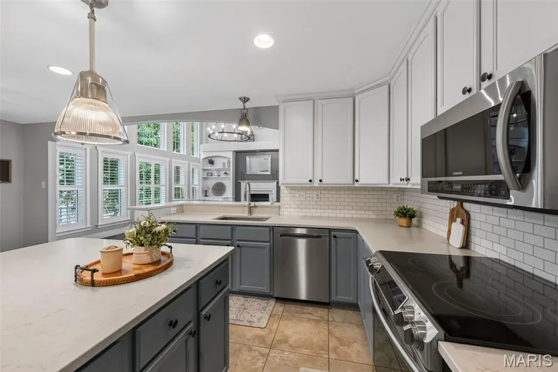 932 Bentley Park Circle, O'Fallon, MO 63368 — listing photo 85 of 89