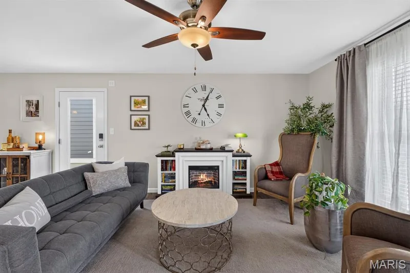 32 Freehold Rock Place, St Charles, MO 63301 — listing photo 2 of 32