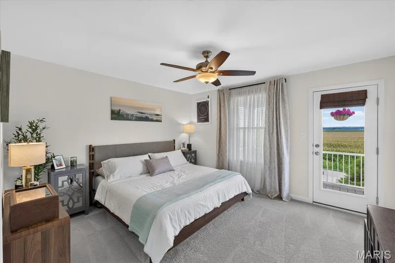 32 Freehold Rock Place, St Charles, MO 63301 — listing photo 10 of 32