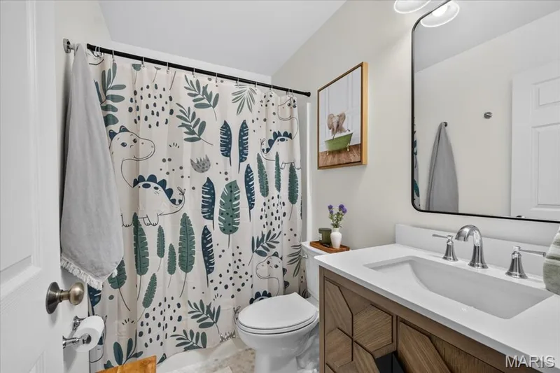 32 Freehold Rock Place, St Charles, MO 63301 — listing photo 15 of 32