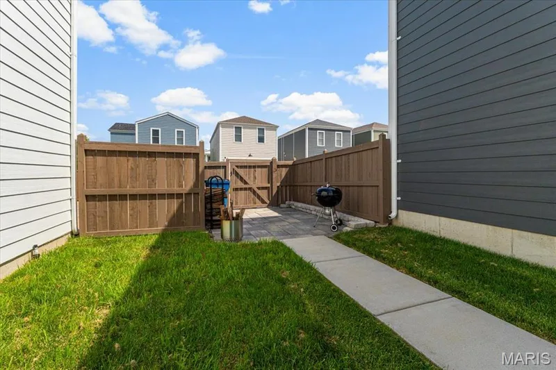 32 Freehold Rock Place, St Charles, MO 63301 — listing photo 20 of 32