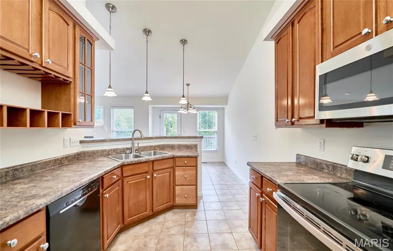 239 Park Ridge Drive #74B, O'Fallon, MO 63366 — listing photo 31 of 72