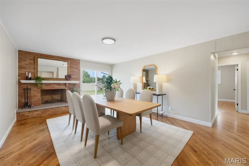 165 Saddleford Drive, Chesterfield, MO 63017 — listing photo 11 of 42