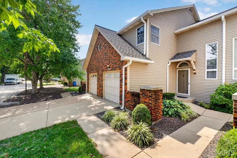 This Seller has taken Great Care & Loved This Home — 16252 Lea Oak Court, Chesterfield, MO 63017