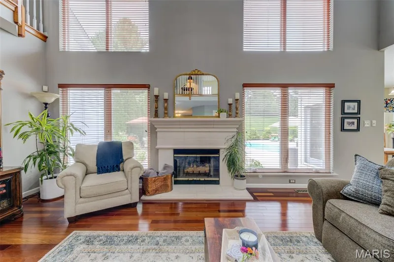 1305 Renaissance Place, Weldon Spring, MO 63304 — listing photo 15 of 66