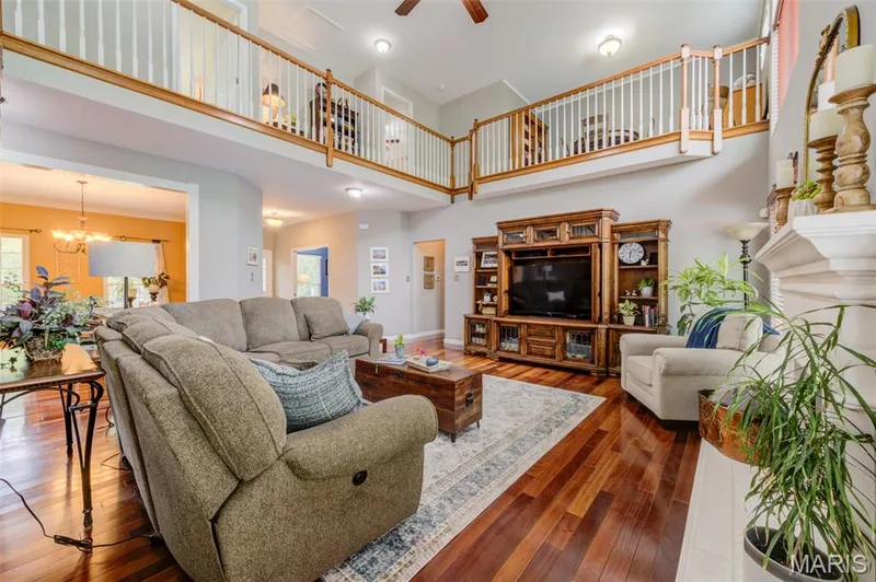 1305 Renaissance Place, Weldon Spring, MO 63304 — listing photo 18 of 66