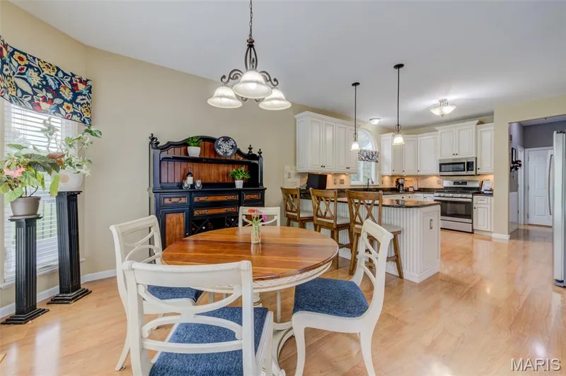 1305 Renaissance Place, Weldon Spring, MO 63304 — listing photo 31 of 66
