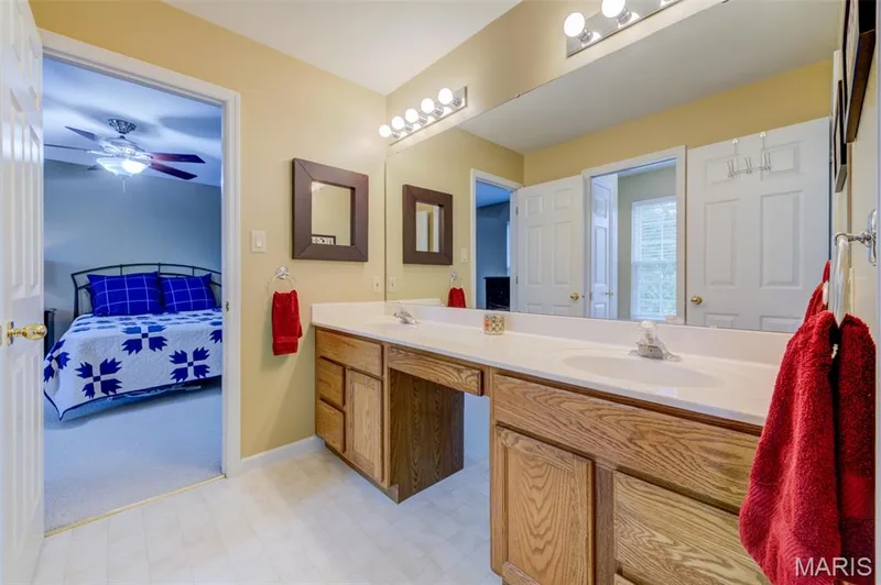 1305 Renaissance Place, Weldon Spring, MO 63304 — listing photo 38 of 66