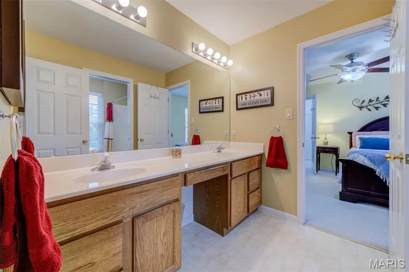 1305 Renaissance Place, Weldon Spring, MO 63304 — listing photo 39 of 66