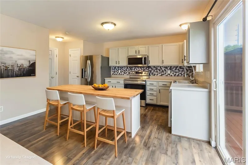 Kitchen virtually staged — 114 Waterside Crossing Drive, St Peters, MO 63376