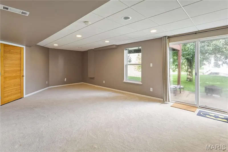 Walk out lower level and extra storage space — 114 Waterside Crossing Drive, St Peters, MO 63376