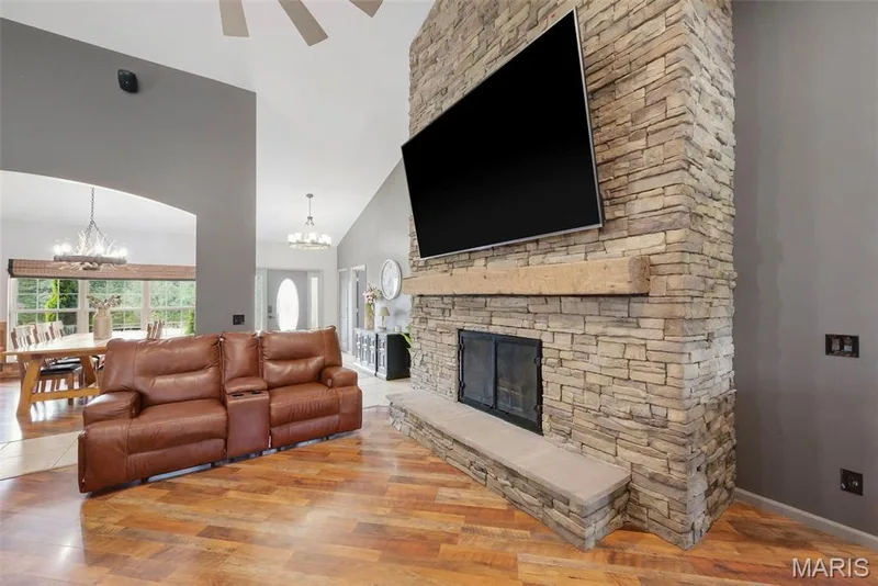Wood laminate flooring — 1 Priority Drive N, Wentzville, MO 63385