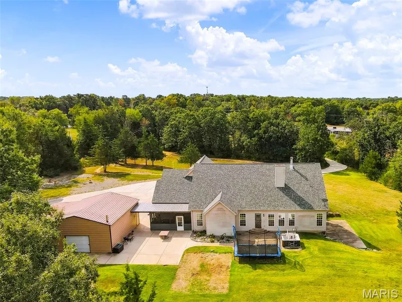 Great property in Wentzville — 1 Priority Drive N, Wentzville, MO 63385