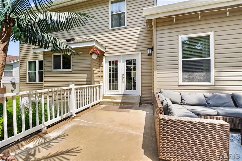 303 Whispering Woods Drive, St Peters, MO 63304 — listing photo 23 of 43