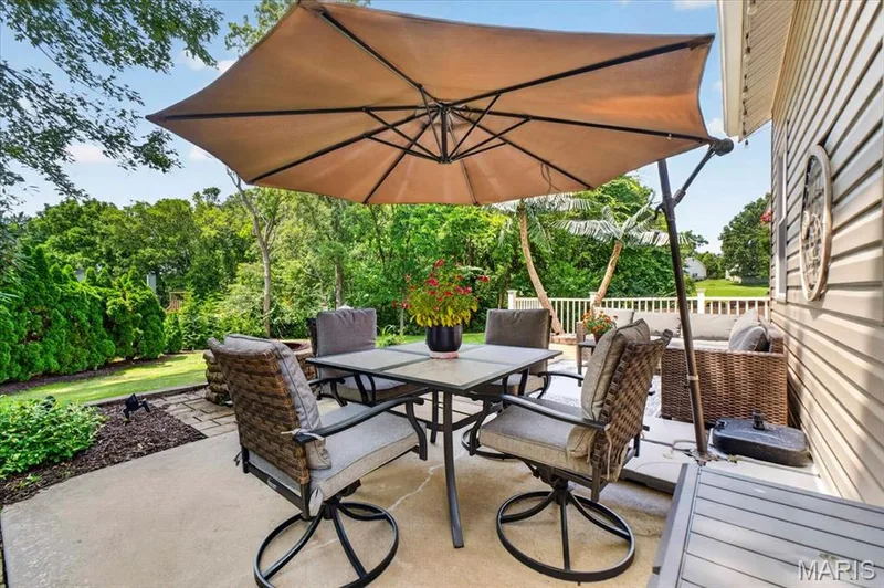 303 Whispering Woods Drive, St Peters, MO 63304 — listing photo 25 of 43