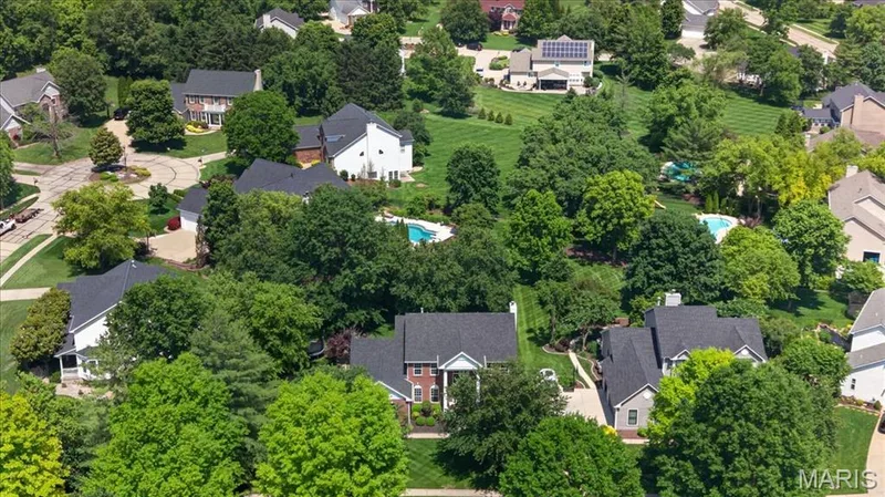 Image quality insufficient for description — 17821 Wilderness Cliff Court, Wildwood, MO 63005