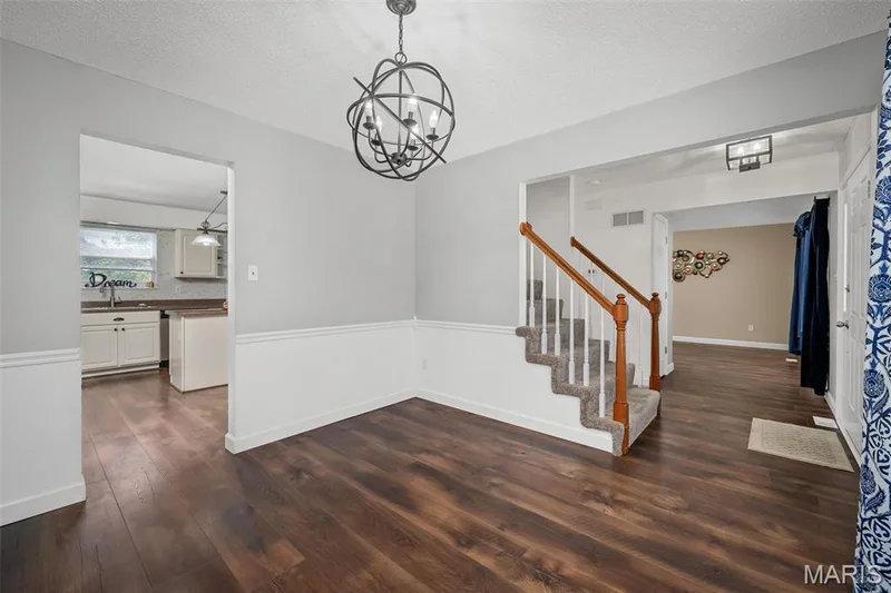 120 Bromley Court, O'Fallon, MO 63368 — listing photo 15 of 47
