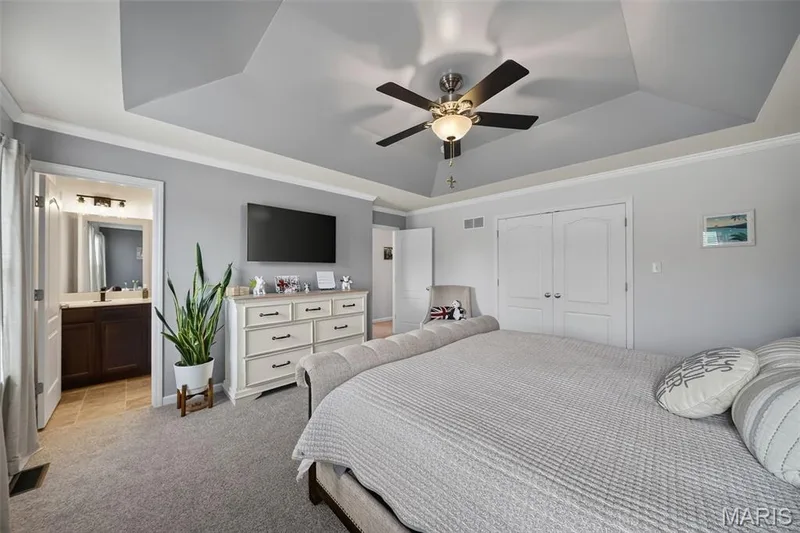 Primary ensuite is your own separate relaxing oasis! — 3120 Bentwater Place, St Charles, MO 63301