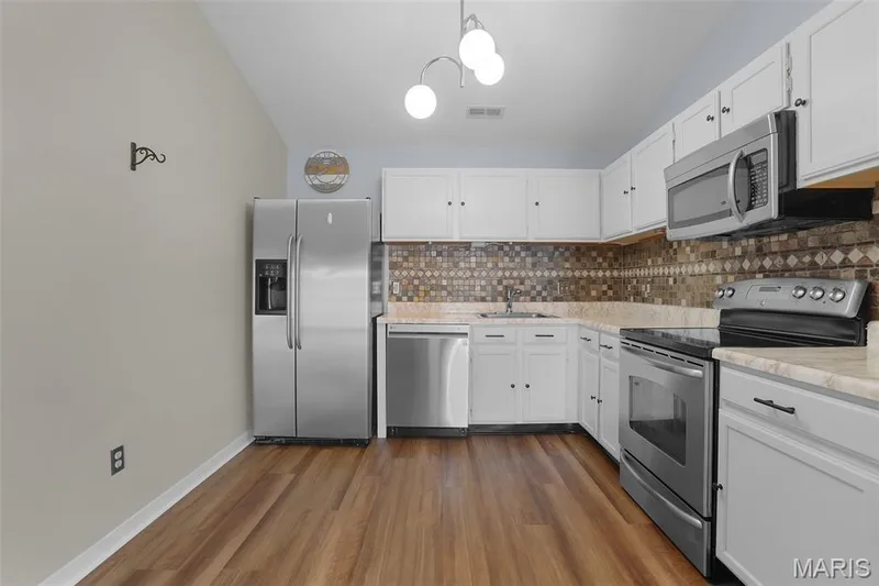 157 Jubilee Hill Drive #I, Wildwood, MO 63040 — listing photo 11 of 27