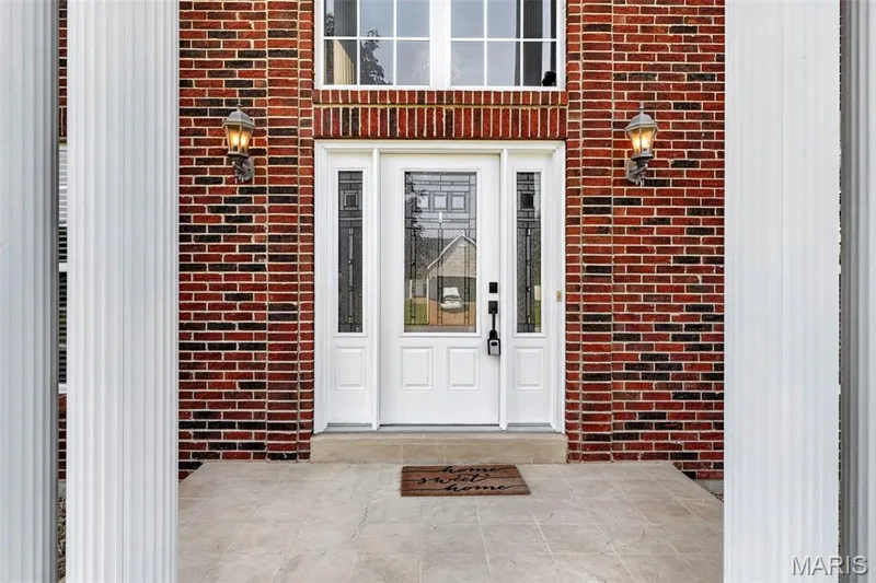 305 Highgrove Place Drive, O'Fallon, MO 63366 — listing photo 4 of 49