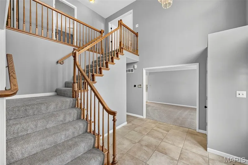 305 Highgrove Place Drive, O'Fallon, MO 63366 — listing photo 5 of 49