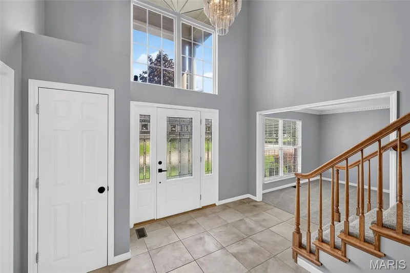 305 Highgrove Place Drive, O'Fallon, MO 63366 — listing photo 6 of 49