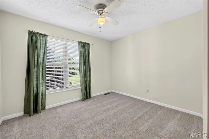305 Highgrove Place Drive, O'Fallon, MO 63366 — listing photo 33 of 49