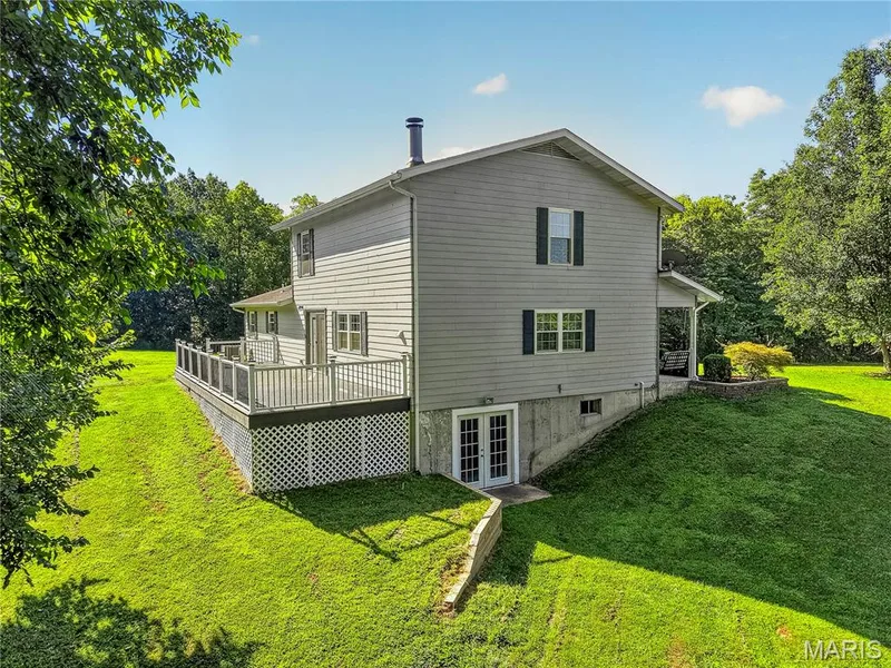 1863 Tamara Court, Wentzville, MO 63385 — listing photo 19 of 78